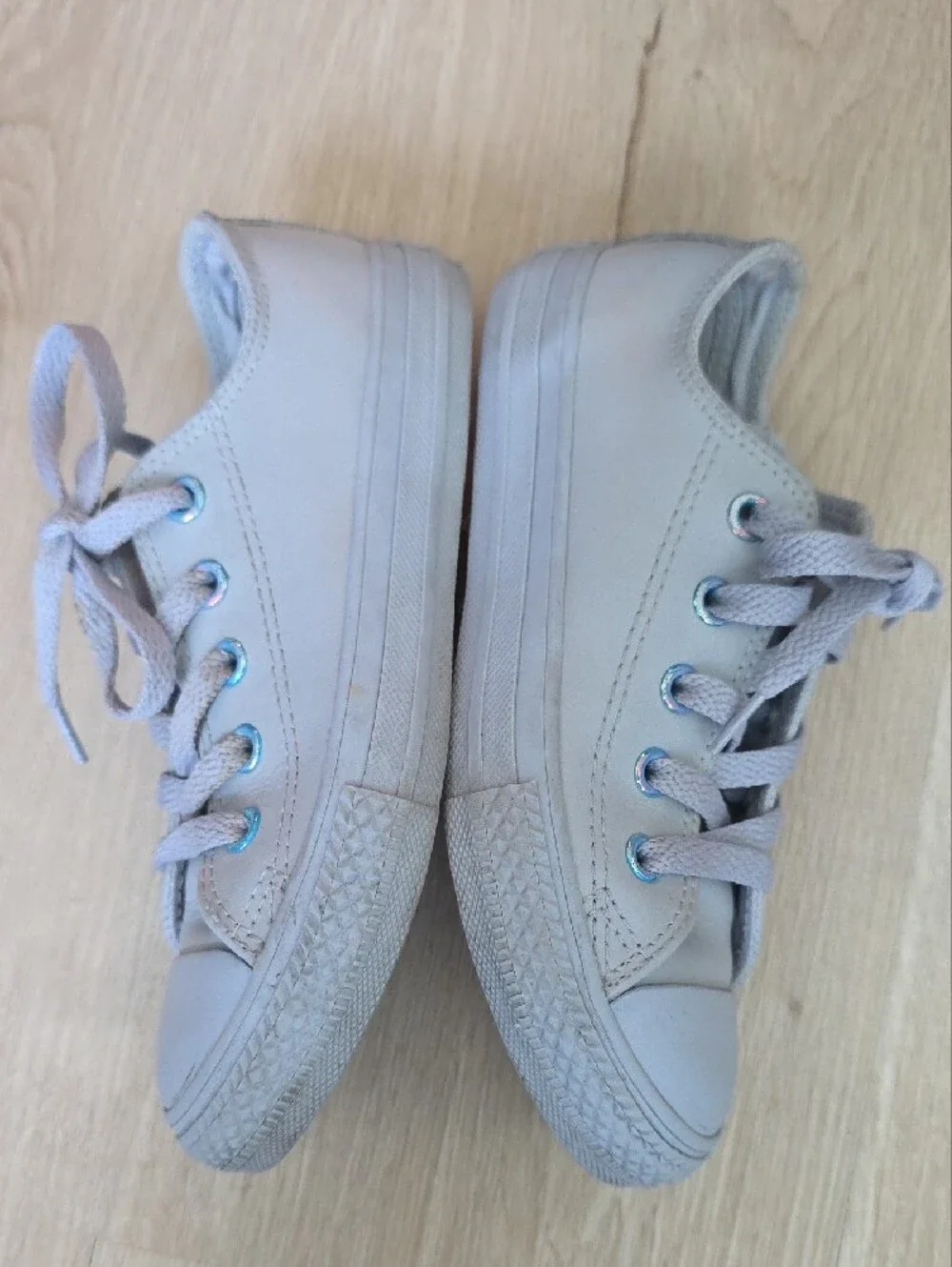 Converse Kids Chuck Taylor Leather Low Top Sneakers Grey Blue Iridescent Size 12